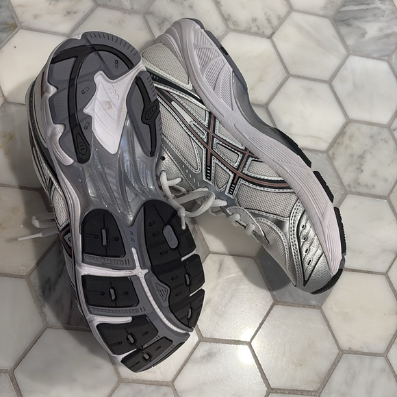 ASICS Women's GT-2160 Sneakers White & Rose Rouge Size 8 - Picture 7 of 7